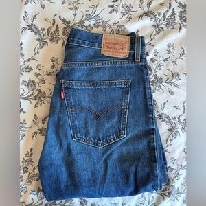 Levi's Women's Straight Leg Blue Jeans